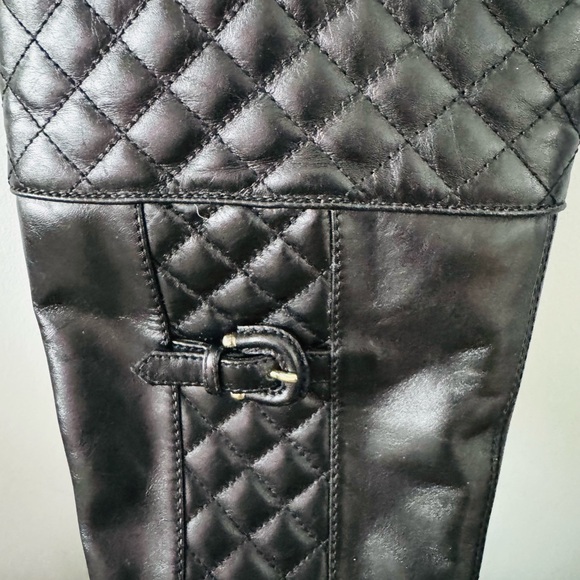 Burberry Quilted Black Leather Heeled Boots - sexy and smart designer boots - Picture 5 of 6